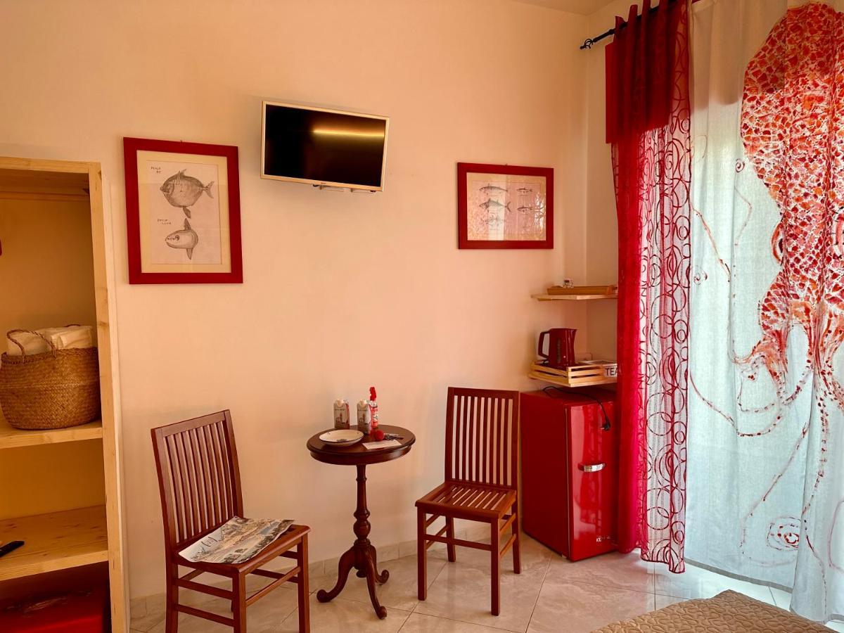 Hotel Casa Del Palombaro Le Grazie  Exteriér fotografie
